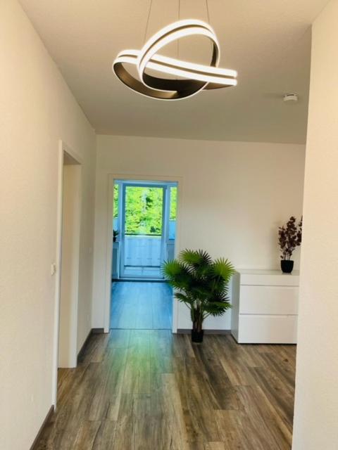 Apartment 160Qm 5 Schlafzimmer 1 Wohnzimmer Terrasse Und Balkon Wilhelmshaven Extérieur photo